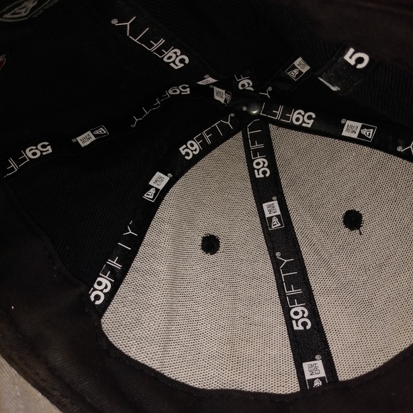 hat - Picture 4 of 4